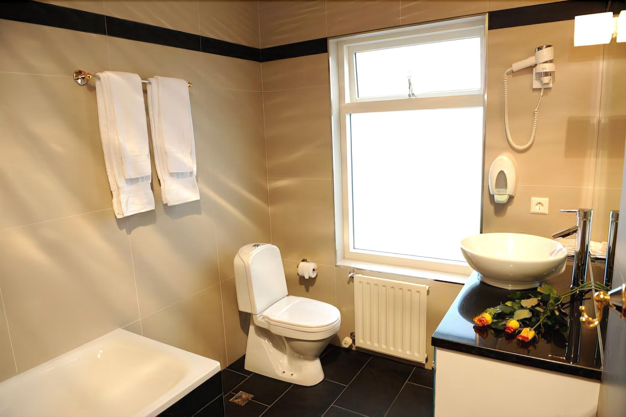 Guesthouse Keflavik By Reykjavik Keflavik Airport Екстериор снимка